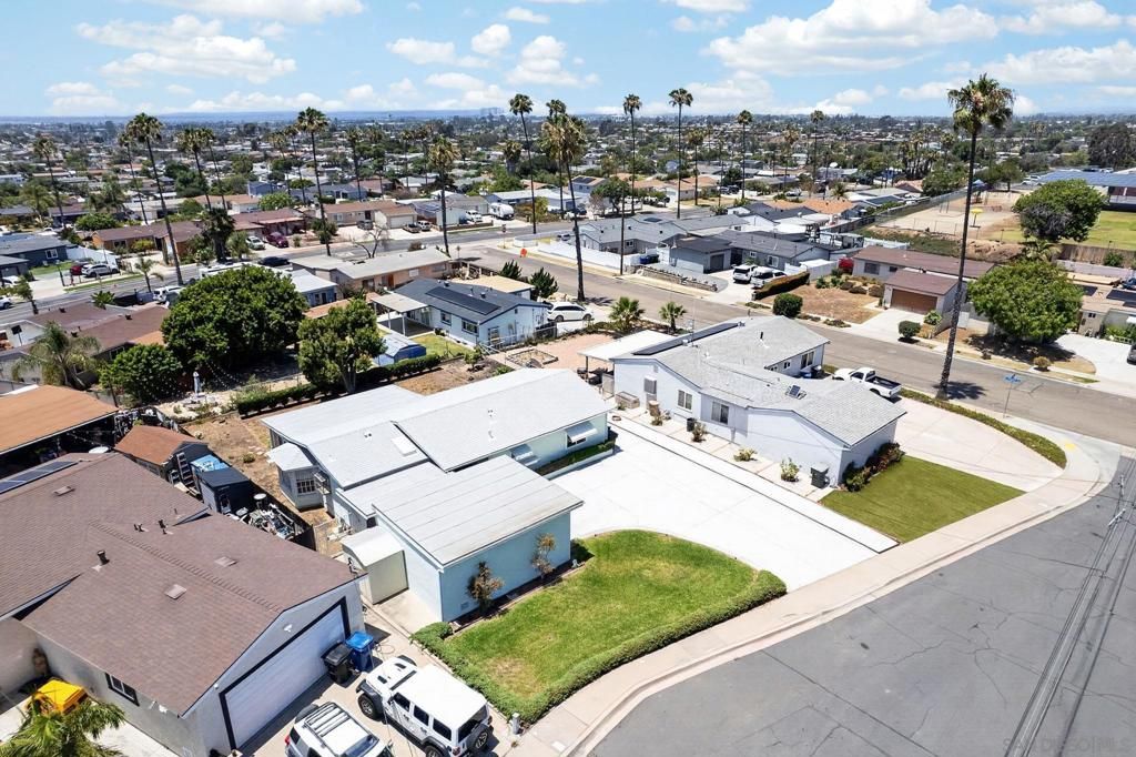 Image 23 of property listing at 1360 Monterey Court, Chula Vista, CA 91911
