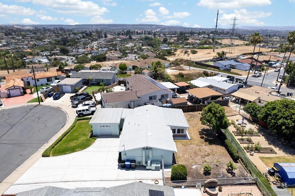 Image 24 of property listing at 1360 Monterey Court, Chula Vista, CA 91911