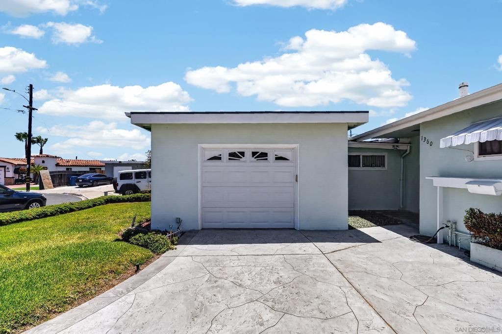 Image 3 of property listing at 1360 Monterey Court, Chula Vista, CA 91911