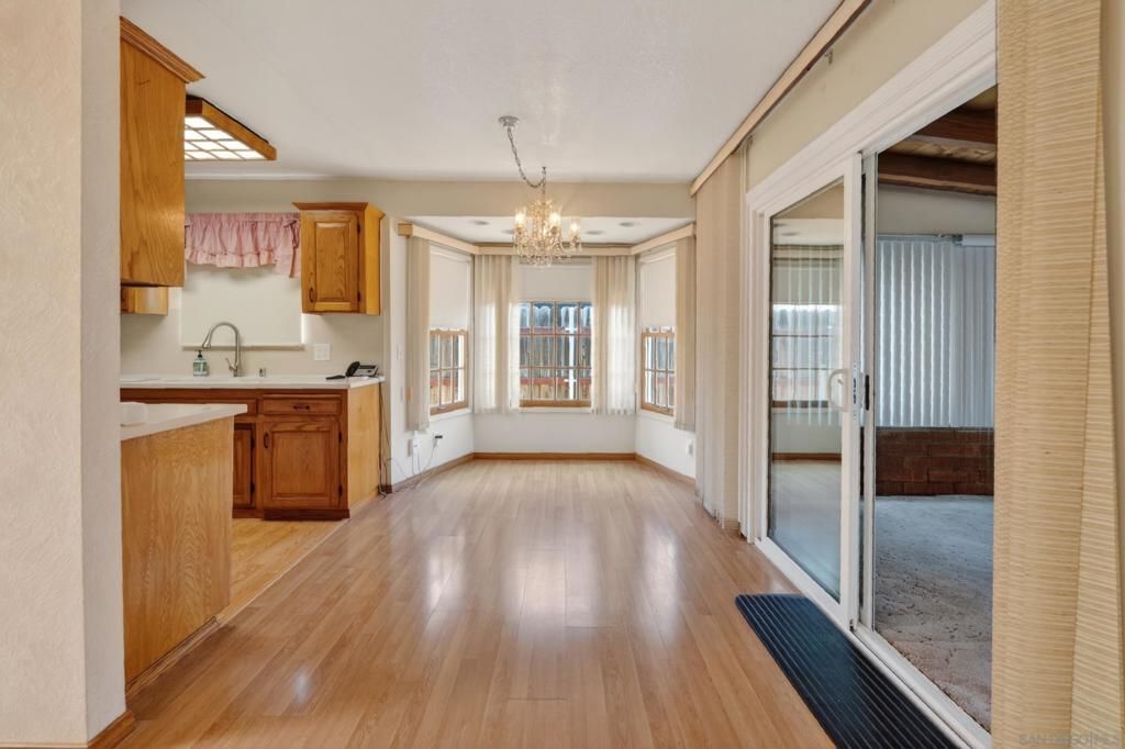 Image 9 of property listing at 1360 Monterey Court, Chula Vista, CA 91911