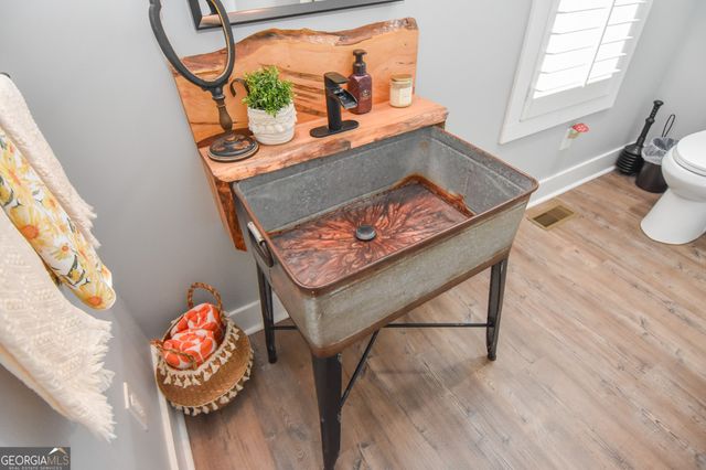 145 Bob White Run, Jackson, GA 30233