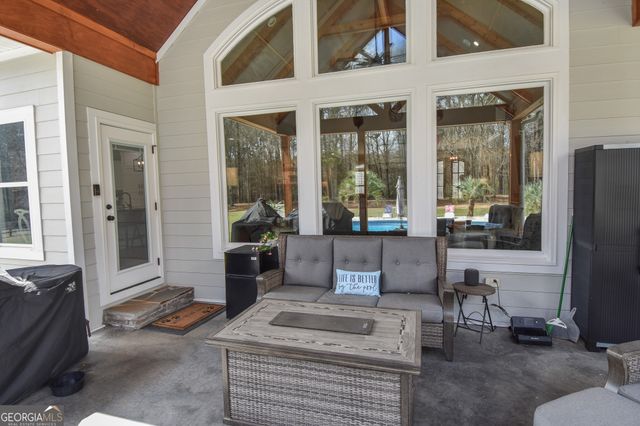 145 Bob White Run, Jackson, GA 30233