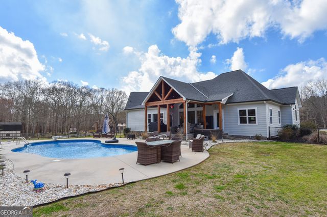 145 Bob White Run, Jackson, GA 30233