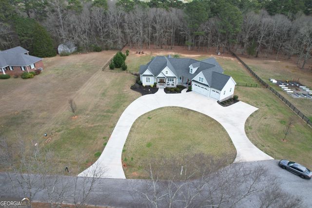 145 Bob White Run, Jackson, GA 30233