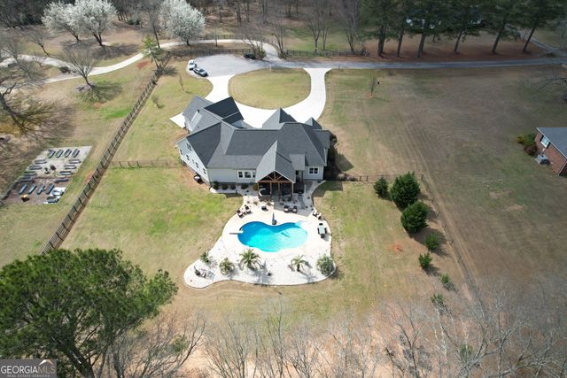 145 Bob White Run, Jackson, GA 30233