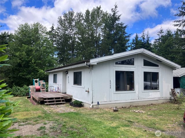 1710 E Trails End, Belfair, WA 98528