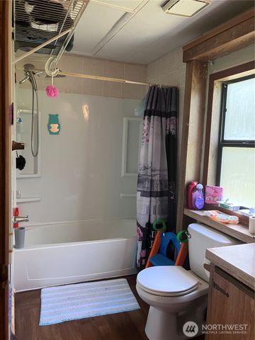 1710 E Trails End, Belfair, WA 98528