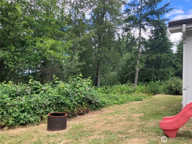 1710 E Trails End, Belfair, WA 98528