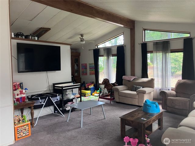 1710 E Trails End, Belfair, WA 98528