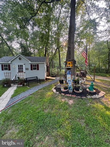 320 HEMLOCK AVE, Browns Mills, NJ 08015
