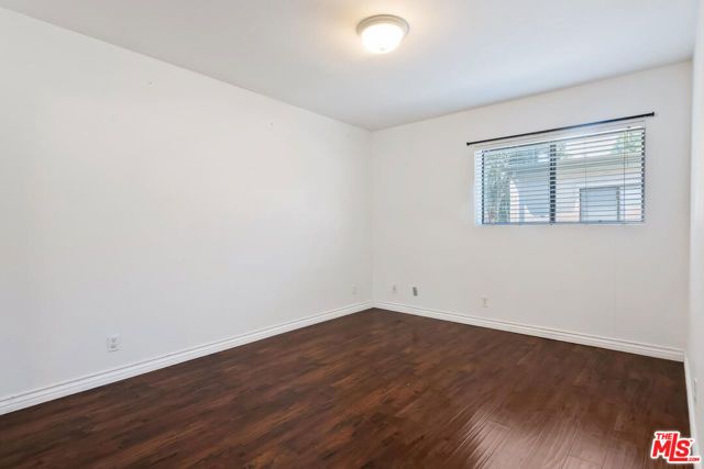 5322 Colodny Drive 9, Agoura Hills, CA 91301