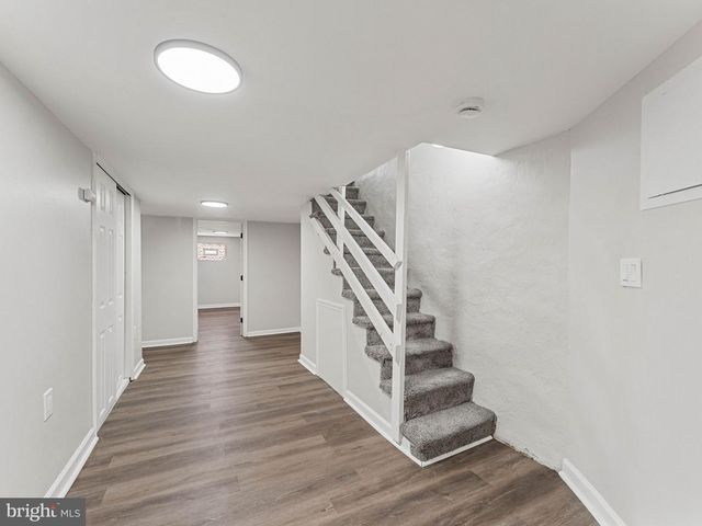 5631 N 11TH ST, Philadelphia, PA 19141