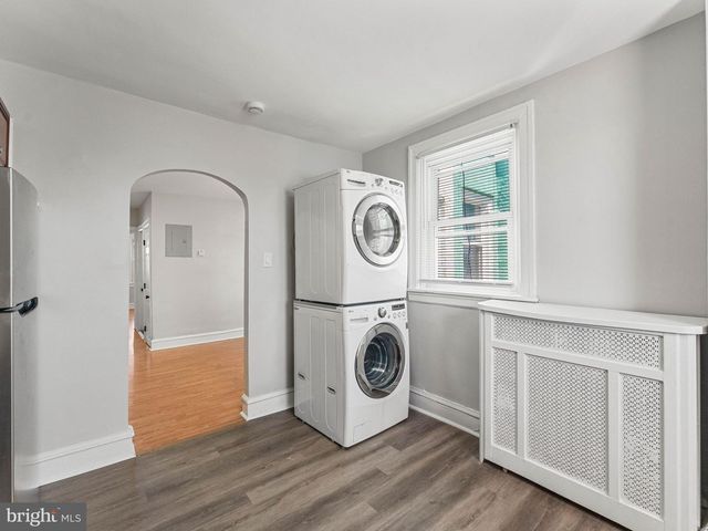 5631 N 11TH ST, Philadelphia, PA 19141