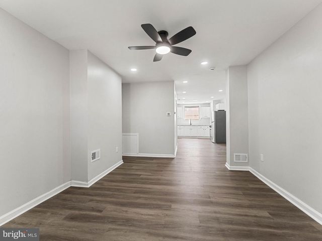 5631 N 11TH ST, Philadelphia, PA 19141