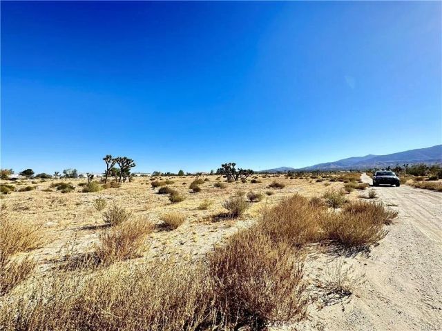 12025 Primavera, Pinon Hills, CA 92372