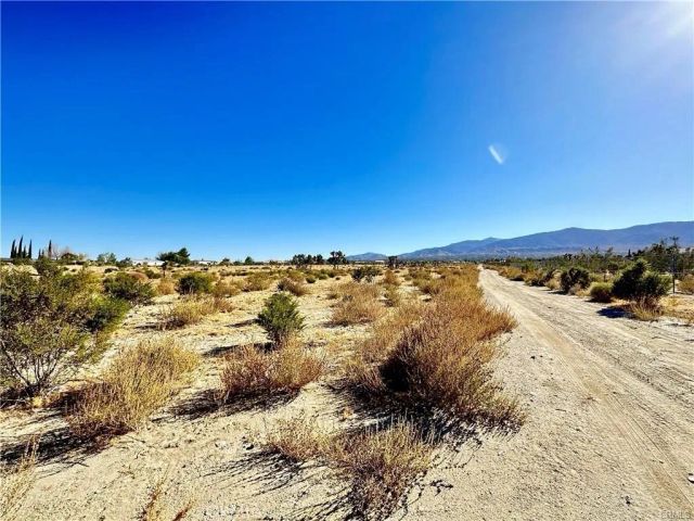 12025 Primavera, Pinon Hills, CA 92372