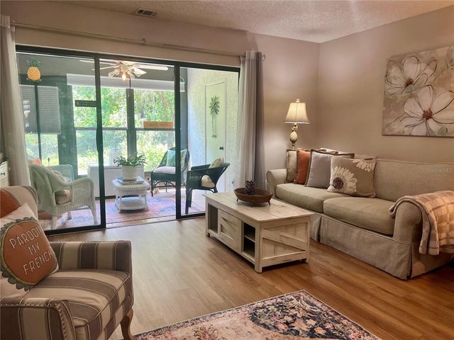 1801 E LAKE ROAD 17C, Palm Harbor, FL 34685
