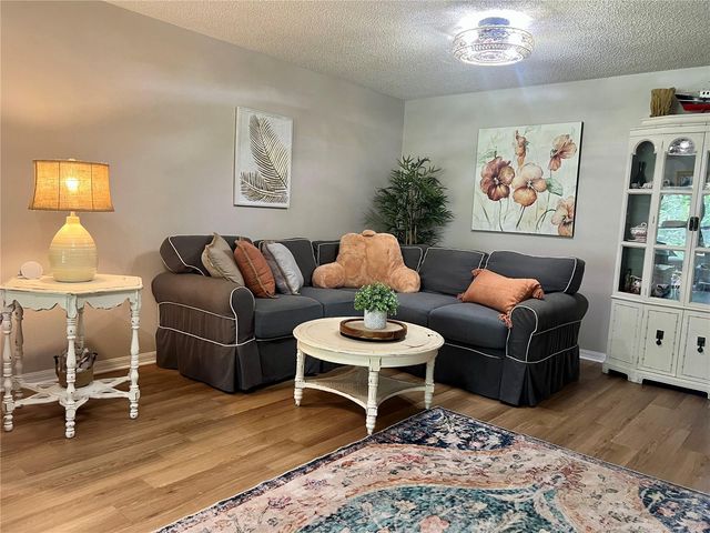1801 E LAKE ROAD 17C, Palm Harbor, FL 34685