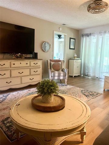 1801 E LAKE ROAD 17C, Palm Harbor, FL 34685