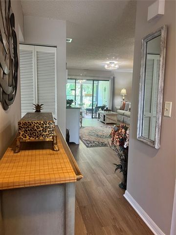 1801 E LAKE ROAD 17C, Palm Harbor, FL 34685