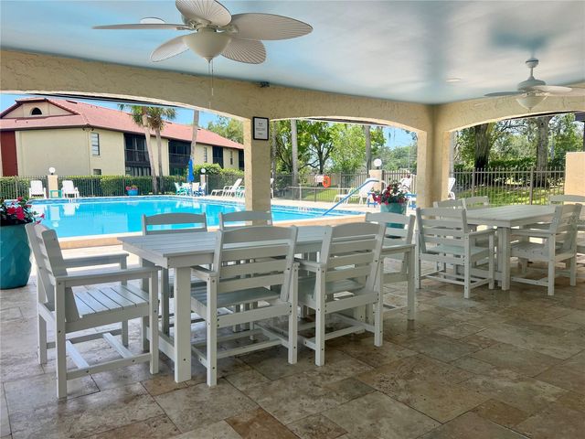 1801 E LAKE ROAD 17C, Palm Harbor, FL 34685