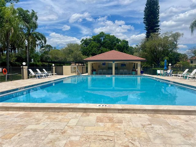 1801 E LAKE ROAD 17C, Palm Harbor, FL 34685