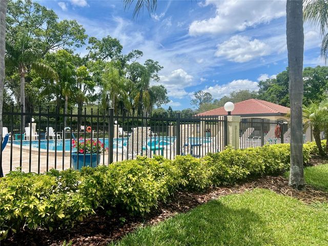 1801 E LAKE ROAD 17C, Palm Harbor, FL 34685