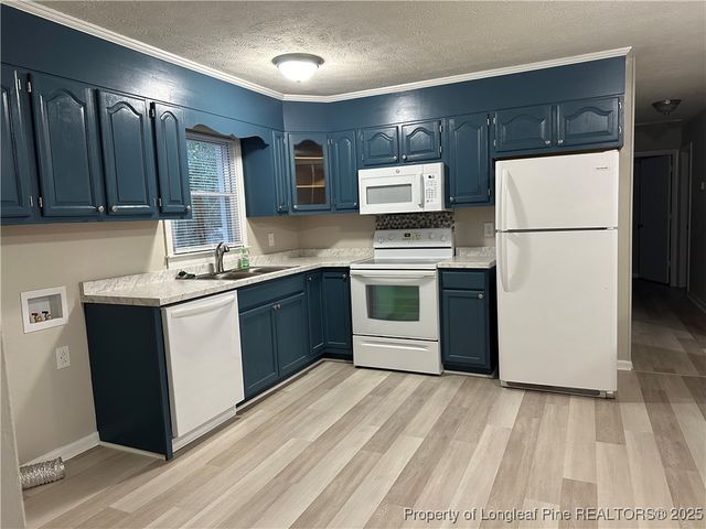 2524 Penny Drive, Fayetteville, NC 28306