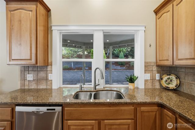 8808 82nd Lane SE, Olympia, WA 98513