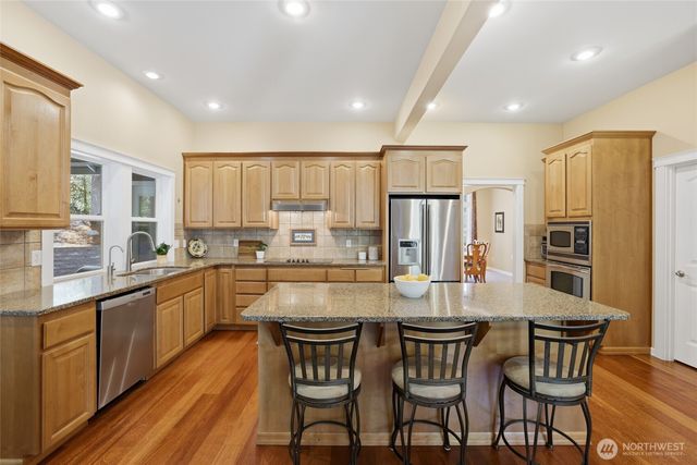 8808 82nd Lane SE, Olympia, WA 98513