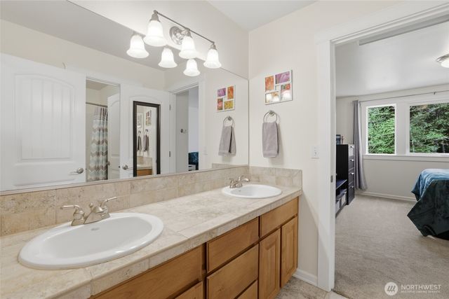 8808 82nd Lane SE, Olympia, WA 98513