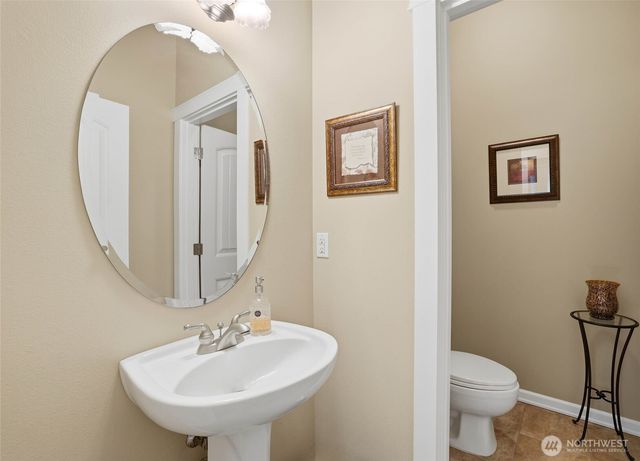 8808 82nd Lane SE, Olympia, WA 98513