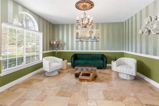 7237 Ojai Drive, Palmdale, CA 93551