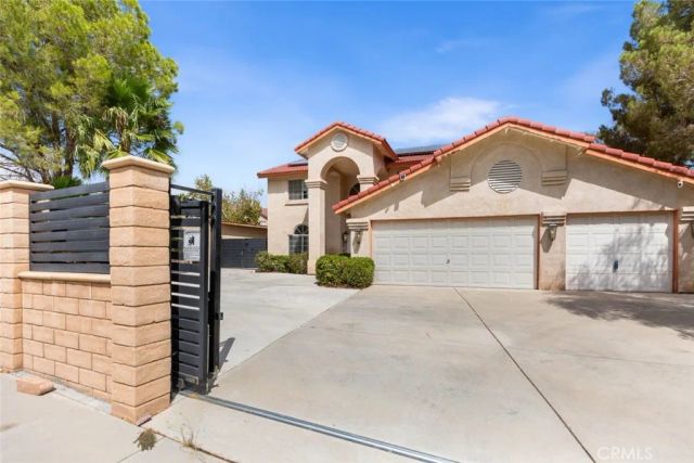 7237 Ojai Drive, Palmdale, CA 93551