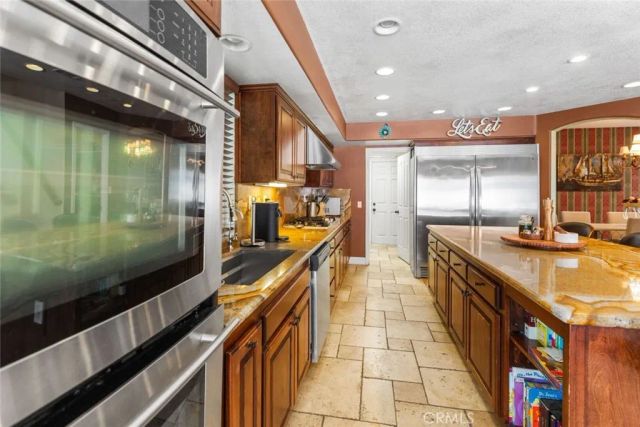 7237 Ojai Drive, Palmdale, CA 93551