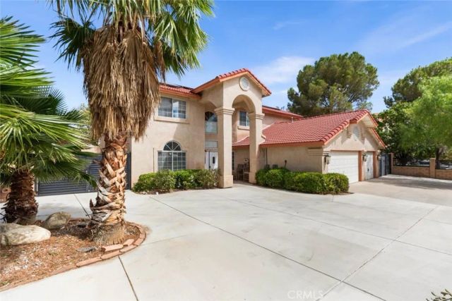 7237 Ojai Drive, Palmdale, CA 93551