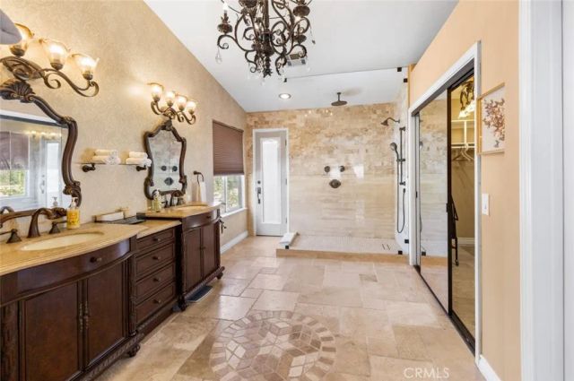7237 Ojai Drive, Palmdale, CA 93551
