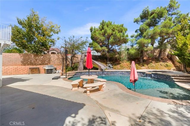 7237 Ojai Drive, Palmdale, CA 93551