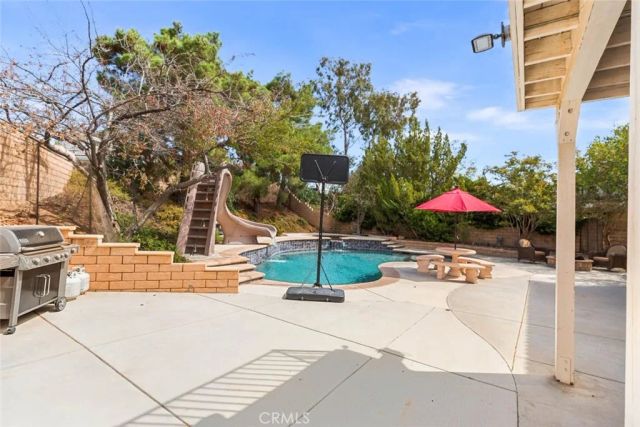 7237 Ojai Drive, Palmdale, CA 93551