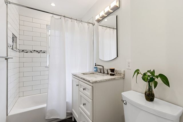 52 Warren St, Arlington, MA 02474