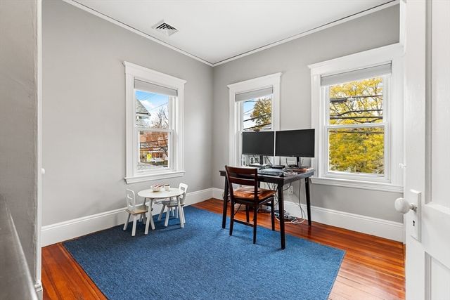 52 Warren St, Arlington, MA 02474