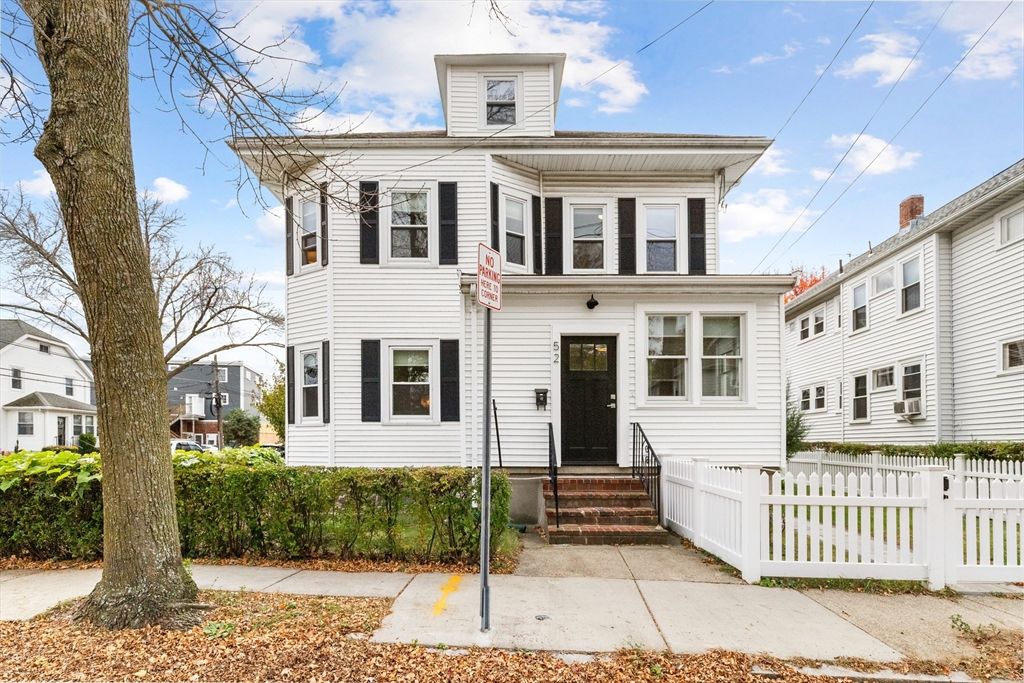 52 Warren St, Arlington, MA 02474