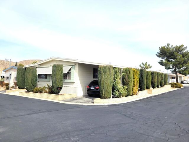 54999 Martinez Trail 40, Yucca Valley, CA 92284