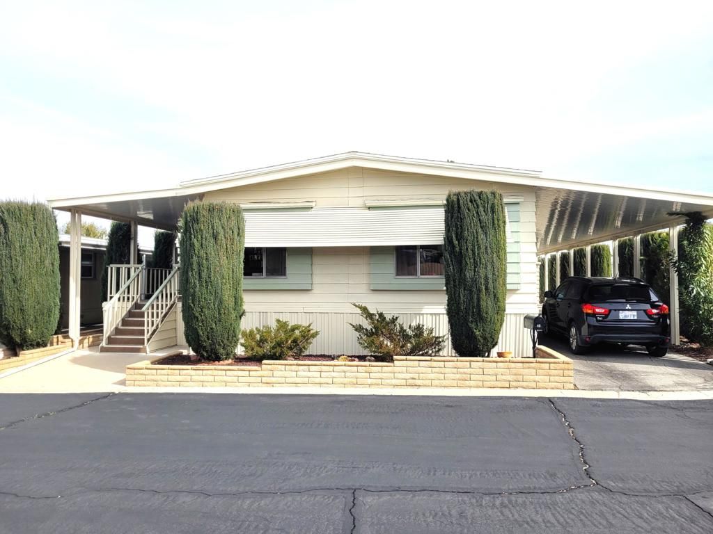 54999 Martinez Trail 40, Yucca Valley, CA 92284