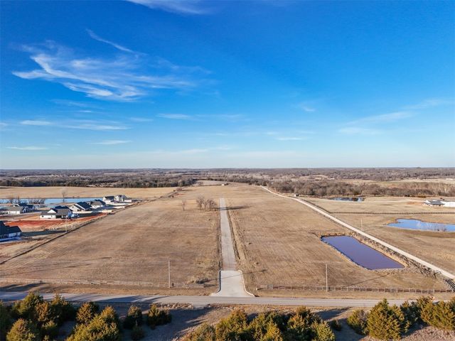 9 Stone River Ranch Drive, Shawnee, OK 74804