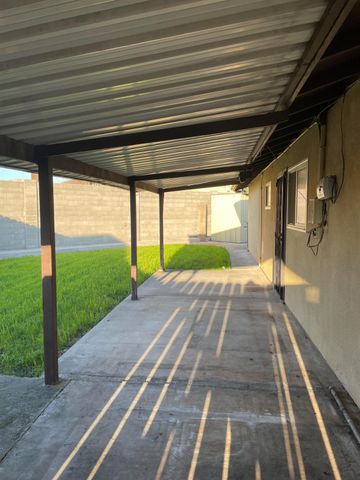 2113 Milford Ln, Modesto, CA 95355