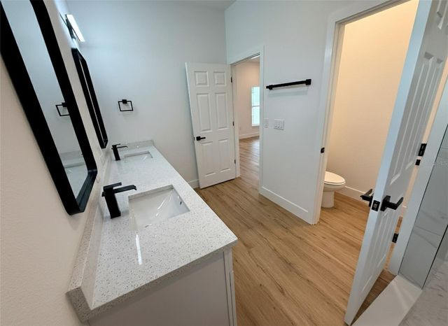 1813 W HIALEAH DRIVE, Citrus Springs, FL 34434