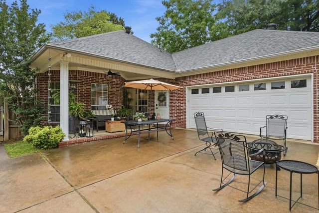 1140 Champions Drive, Conway, AR 72034