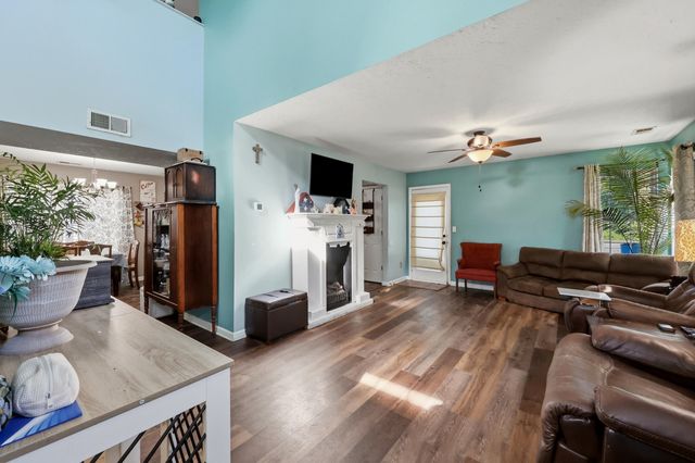 115 River Run Court, Georgetown, KY 40324
