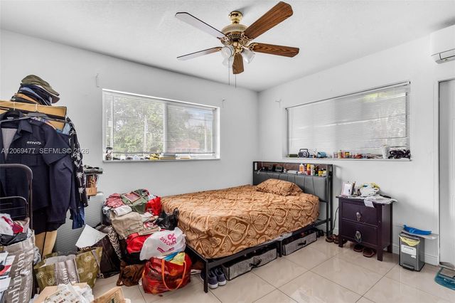 540 Beacom Boulevard, Miami, FL 33135